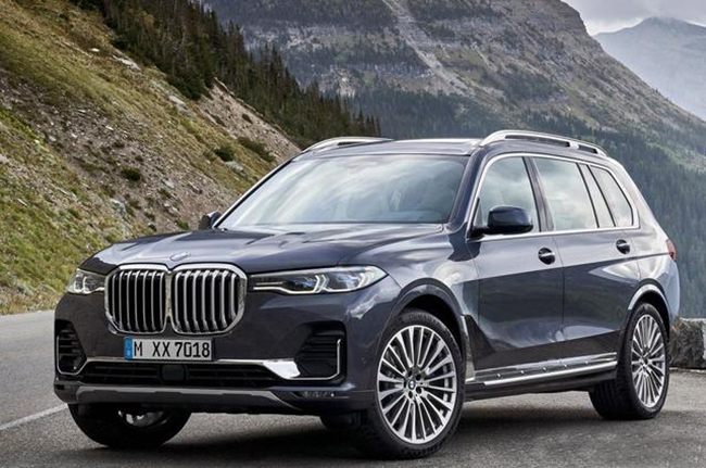 BMW 旗舰SUV 'X7'公开 明年开售