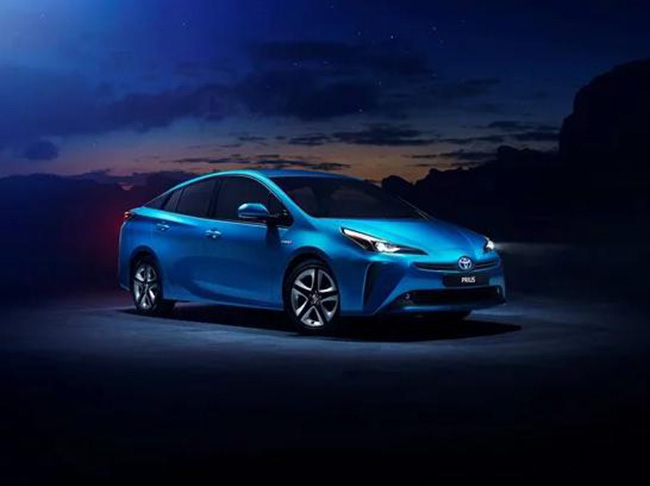 2019款丰田混动版Prius可获得Prius AWD-i全轮驱动选配件 