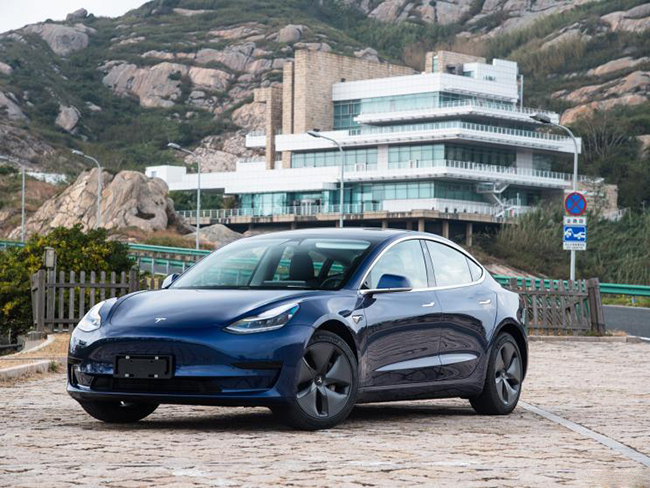 特斯拉：2020年1月底前交付国产Model 3