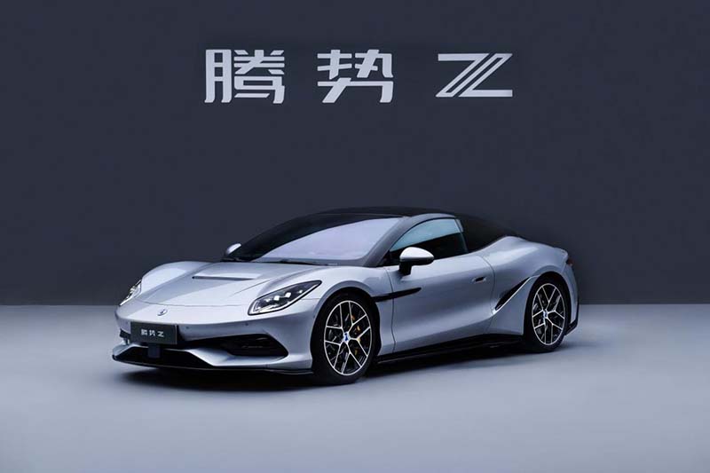 千万级性能、百万级定价！腾势Z亮相成都车展，解锁千匹代步新范式